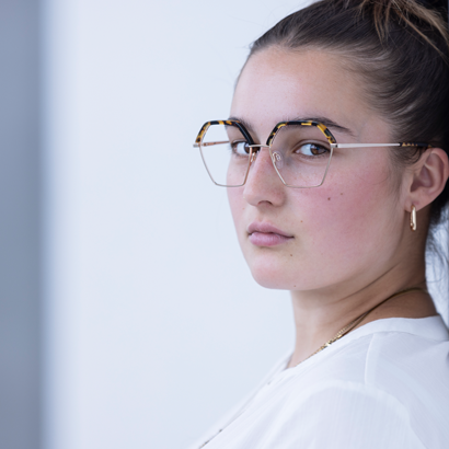 Elements umweltfreundliche Brillenkollektion von Smarteyes - Ihr Optiker